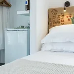 Evi Pensión 2*