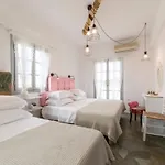Pensión Evi 2*