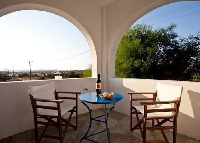 Evi ゲストハウス Alikí