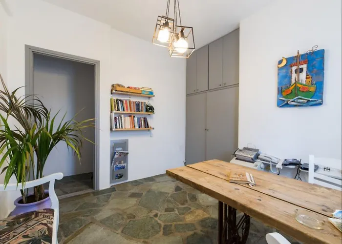 ゲストハウス Evi