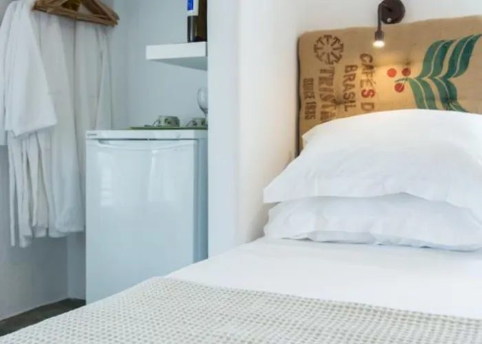 Evi ゲストハウス 2*