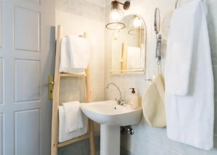 ゲストハウス Evi 2*