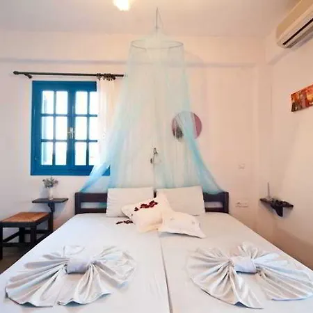 Evi Guest house 2*