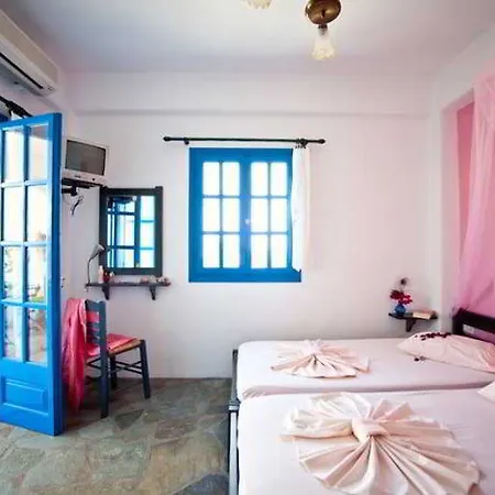 Evi Guest house 2*